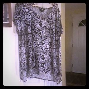 3x long paisley short sleeve shirt